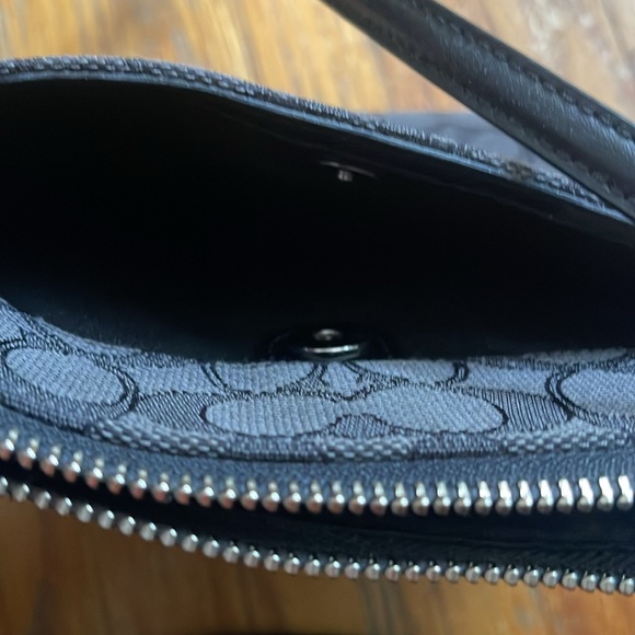 Coach cross body - Picture 3 of 4